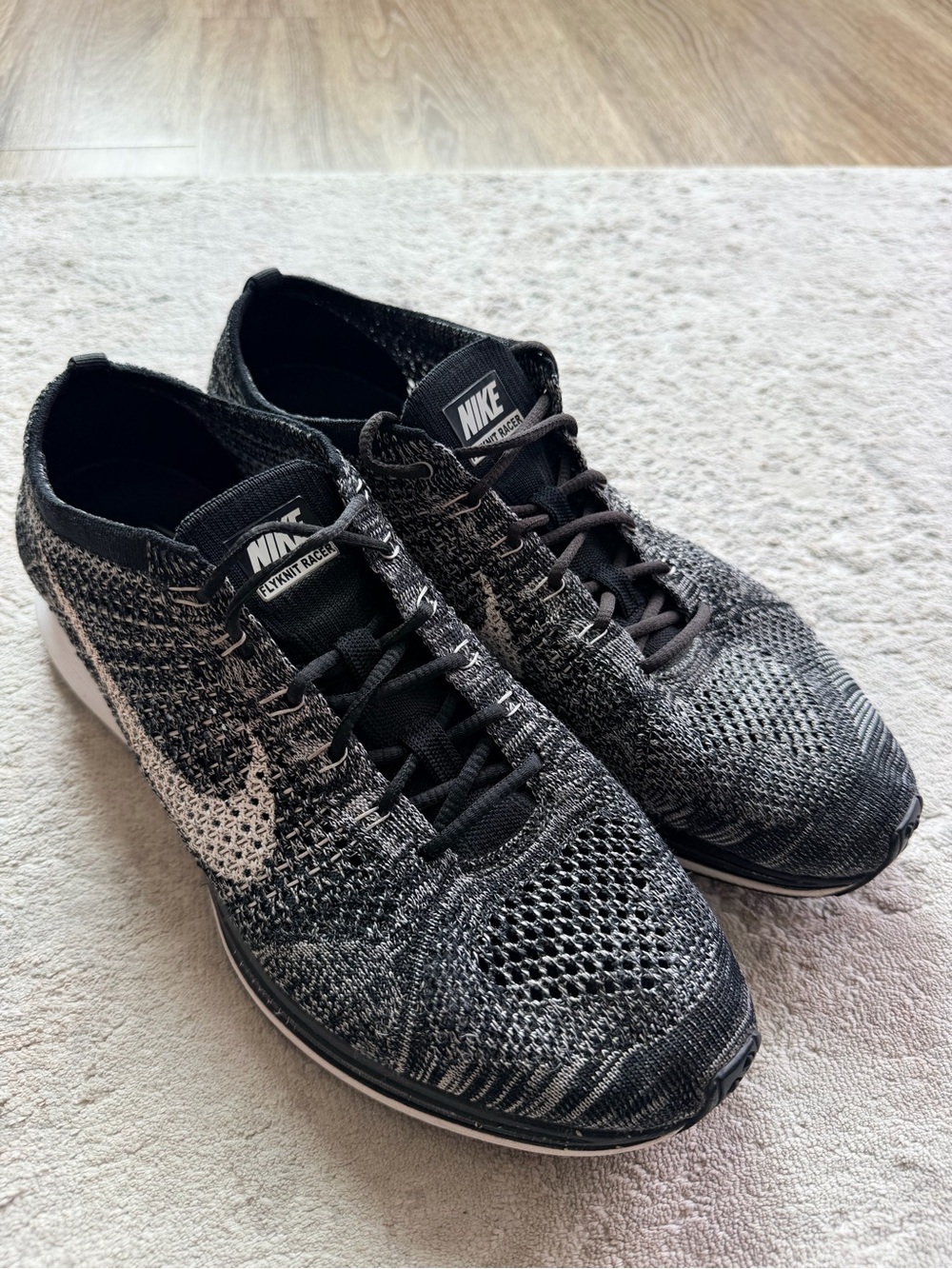 Nike Flyknit Racer Oreo 2.0 Sneakers - Men's 10.5
